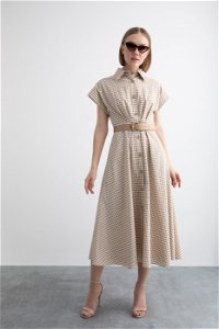 KIWE - Short Sleeved Maxi Dress with Thick Leather Belt, Pen Detail, and Tunic Collar