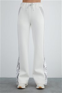 GIZIA SPORT - Outer Slit Sequin Detail Silver Laced Ecru Pants