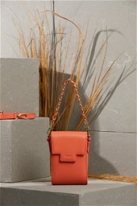 GIZIA - Rectangular Form Red Leather Bag With Adjustable Long Handles With Chain Handle Detail