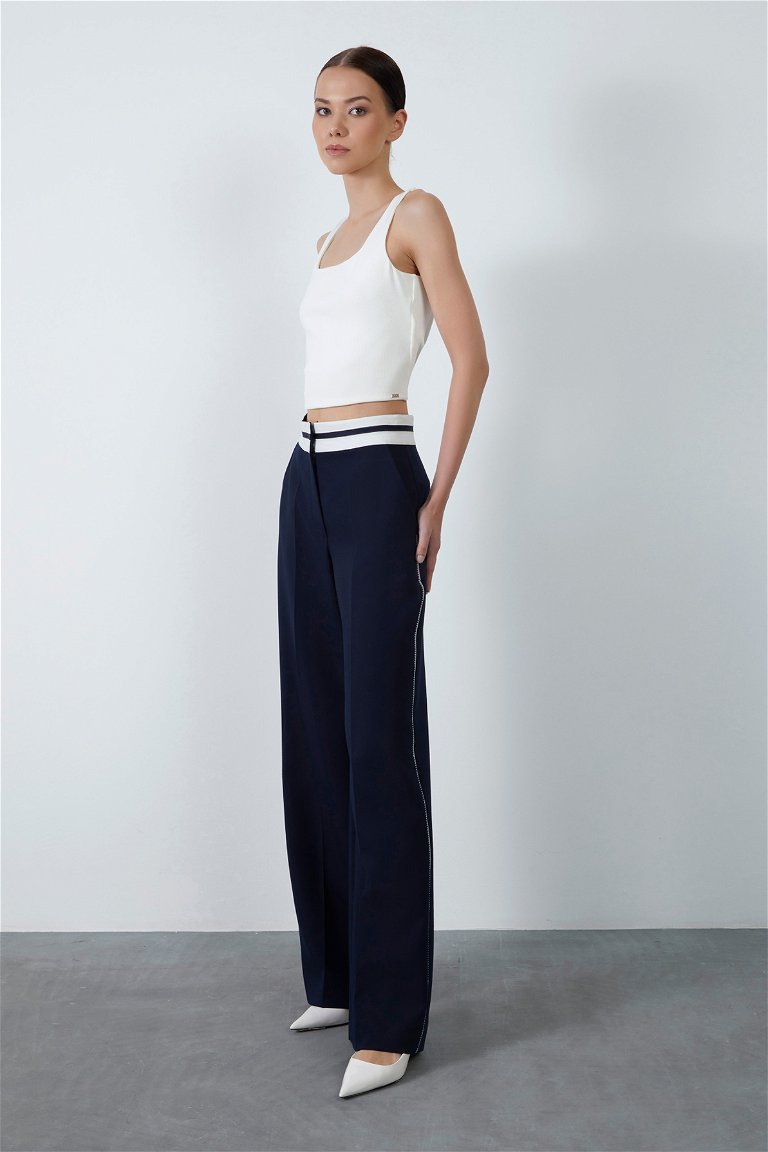 GIZIA - Embroidery Detail Belted Wide-Leg Navy Blue Pants