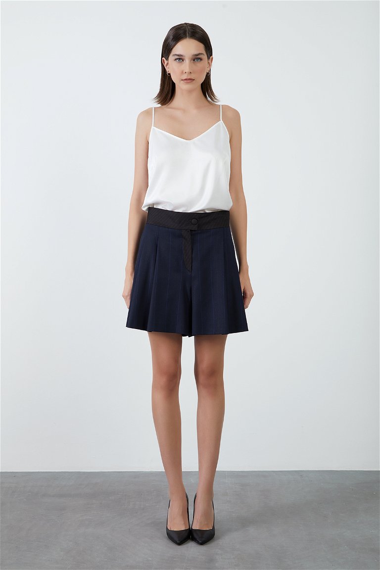GIZIA - Navy Shorts with Trim and Pleats