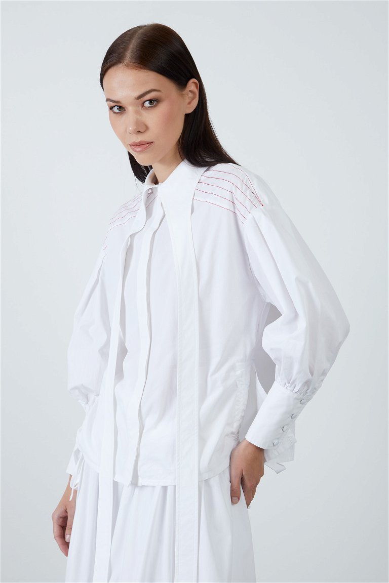 GIZIA - White Shirt With Red Stitching Detail