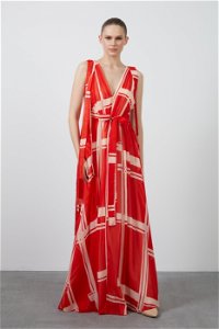 GIZIA - Desenli V Yaka Uzun Kırmızı Elbise