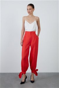 GIZIA - Bilekden Bağlama Detaylı Kırmızı Pantolon