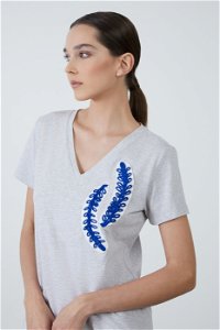 GIZIA - Embroidery Detail V-Neck Gray Basic T-Shirt