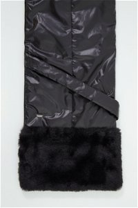  GIZIA - Fur Detailed Black Shawl