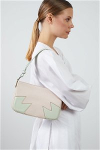 MANI MANI - Pink Geometric Cutout Detail Baguette Bag