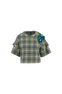 GIZIA - Knitted Floral Brooch Detailed Plaid Crop Boy Green Top