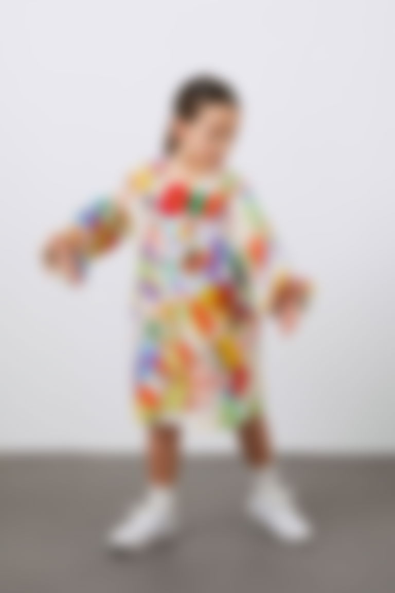 Nakış Detaylı Desenli Keten Kız Çocuk Elbise