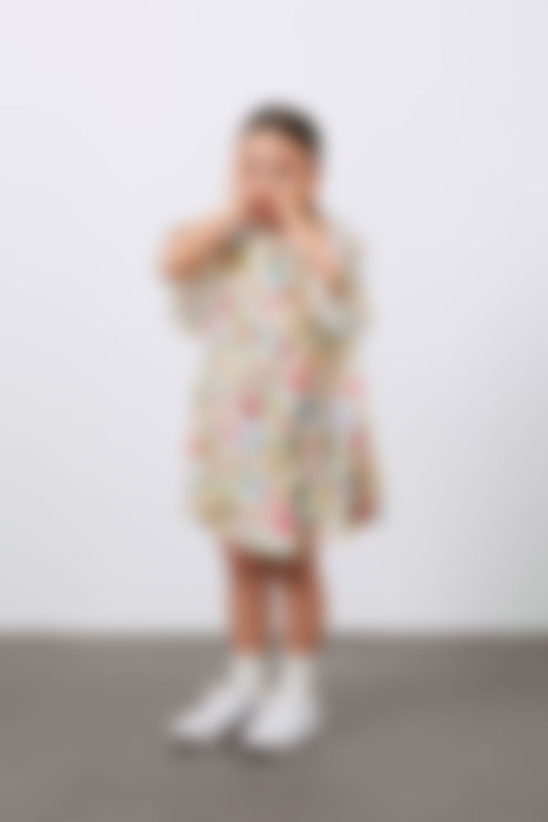 Fiyonk Detaylı Çiçek Deseneli Kız Çocuk Elbise