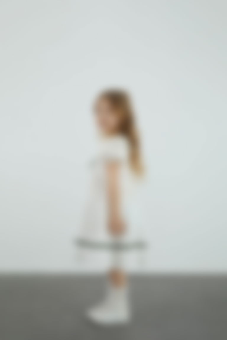 Off-White Girl's Dress with Balloon Sleeves and Ribbon Detail in Poplin Fabric