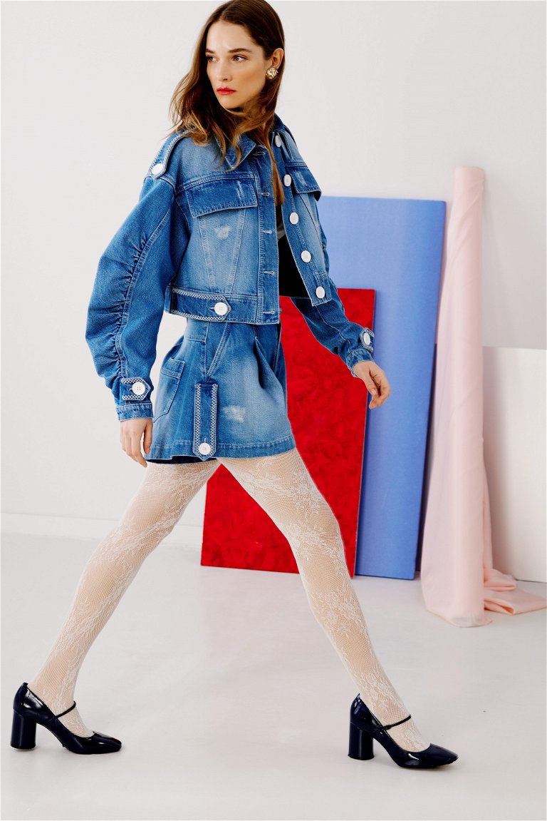 Get Ready for Spring with a Denim Jacket Combination | Gizia